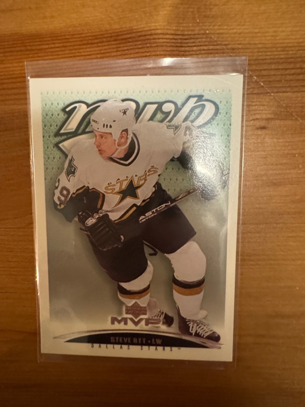 Dallas Stars Hockey Trading Card - White & Green Uniform